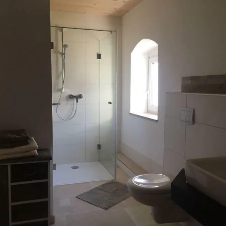 Ferienwohnung zum Dorfwirt Riedenburg Exterior foto