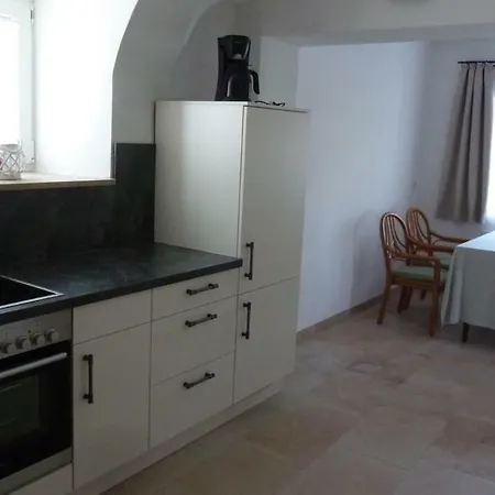 Ferienwohnung zum Dorfwirt Riedenburg Exterior foto