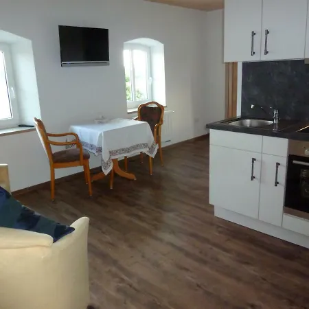 Ferienwohnung zum Dorfwirt Riedenburg Exterior foto