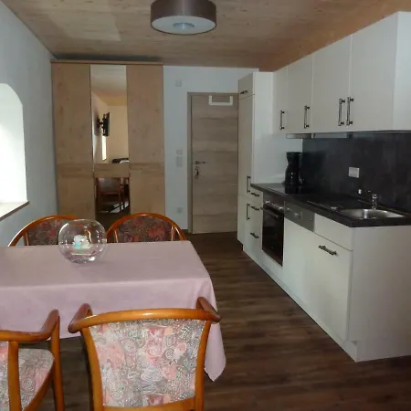 Ferienwohnung zum Dorfwirt Riedenburg Exterior foto