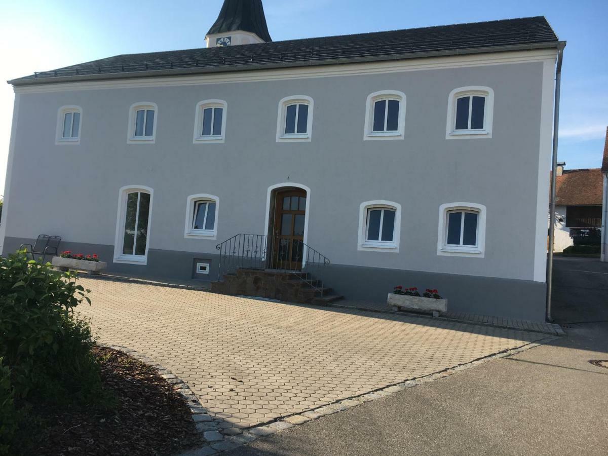 Zum Dorfwirt * Riedenburg