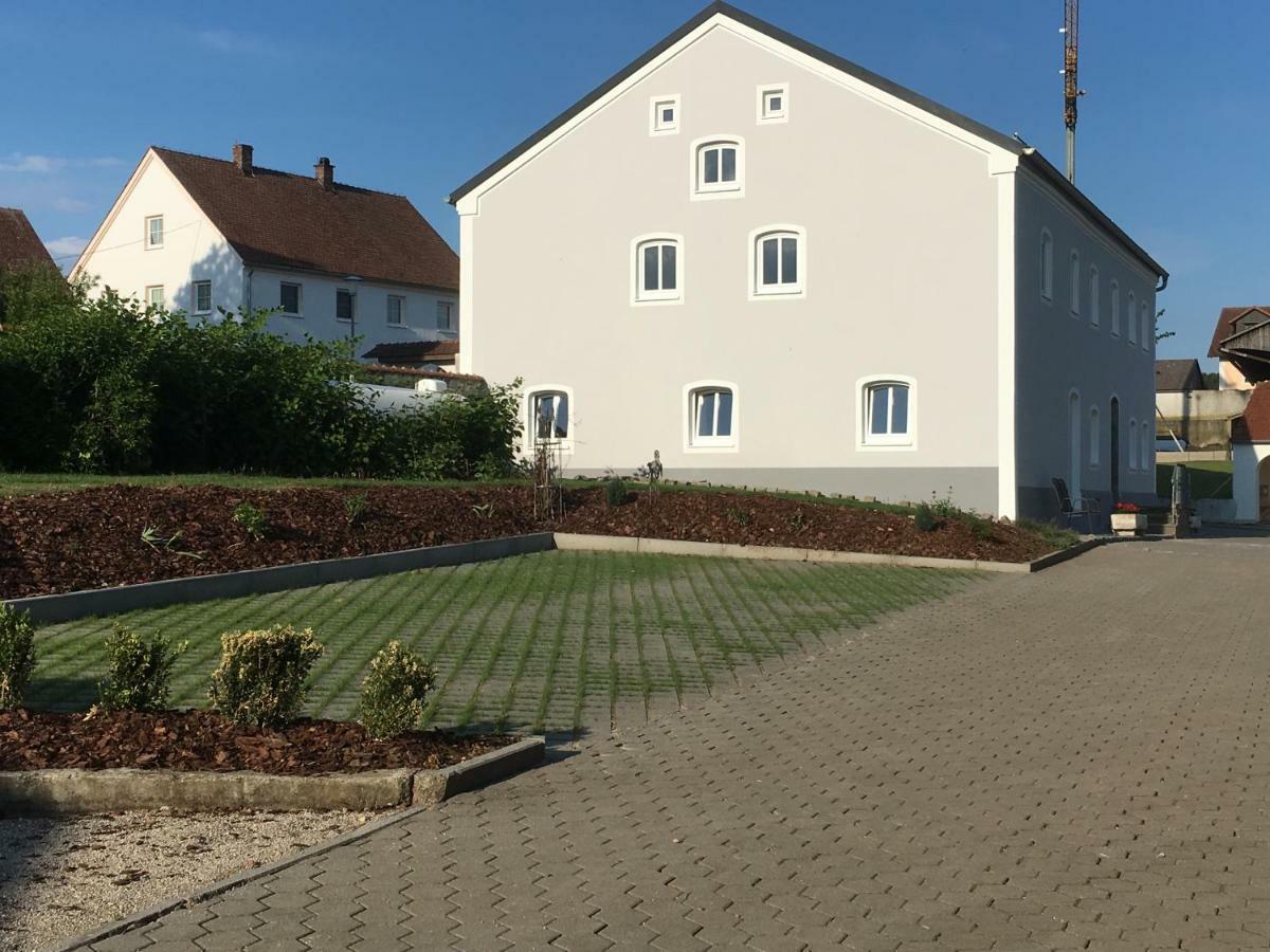 Zum Dorfwirt * Riedenburg